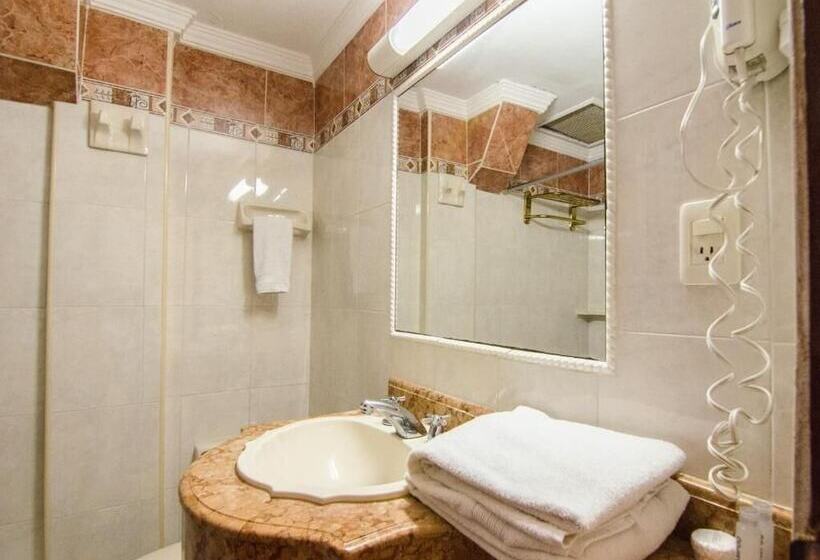 Номер Стандарт Трехместный, Majestic
