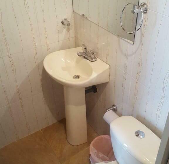 Quarto Familiar, San Agustín