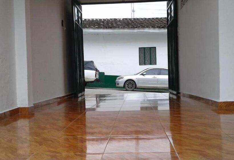 Quarto Deluxe, San Agustín