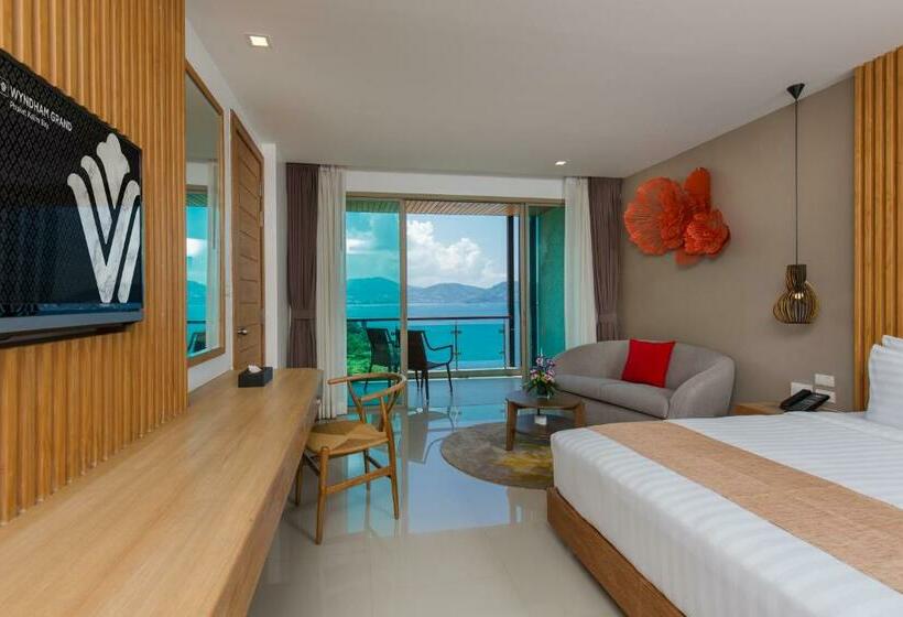 스탠다드 룸 킹사이즈 침대, Wyndham Grand Phuket Kalim Bay