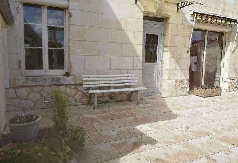 Номер Стандарт Вид на Сад, Les Chambres Du Faubourg