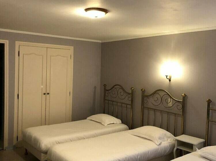 اتاق خانوادگی, Hôtel Emilie
