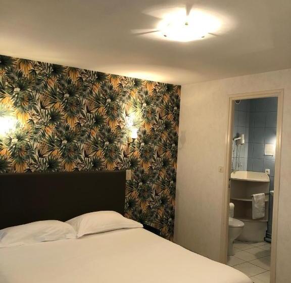 Номер Стандарт, Hôtel Emilie