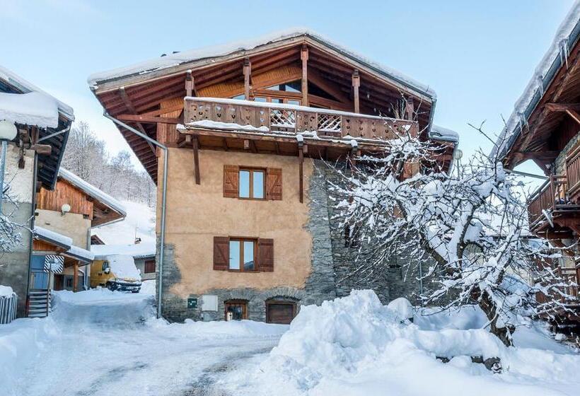 کلبه ییلاقی سوپریور یک خوابه, La Portette Chambres D Hôtes