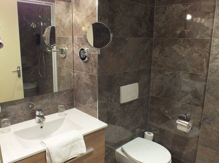 Номер Комфорт, Hôtel Spa Thermalia