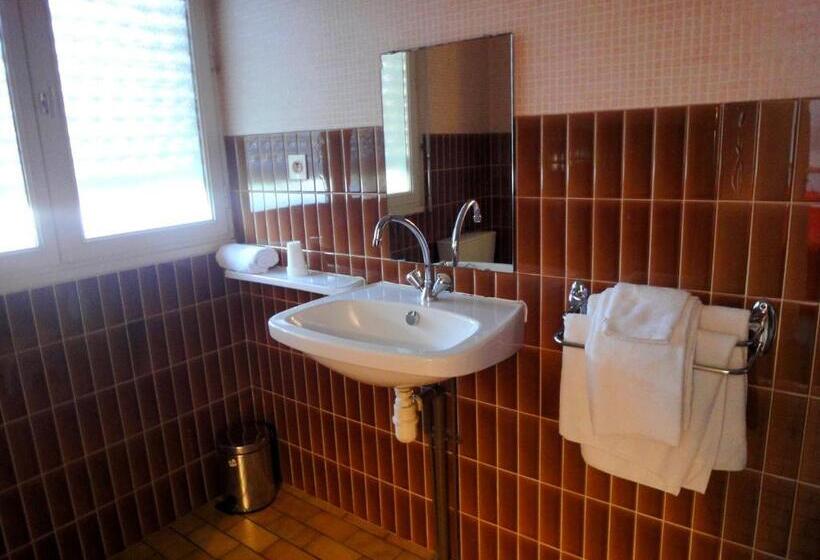 스탠다드 트리플 룸, Restaurant La Grenouillère