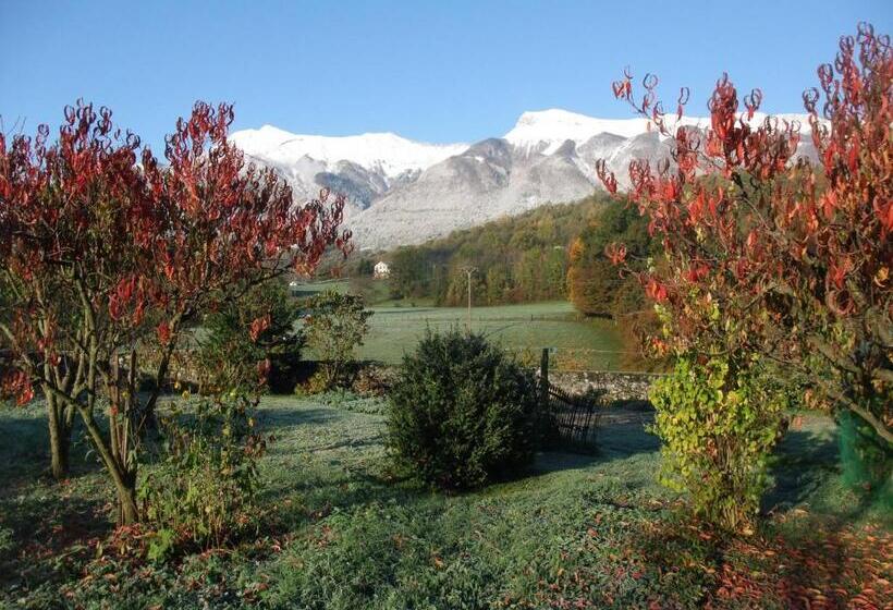 Номер Стандарт, Le Domaine Du Grand Cellier Chambres D'hôtes En Savoie