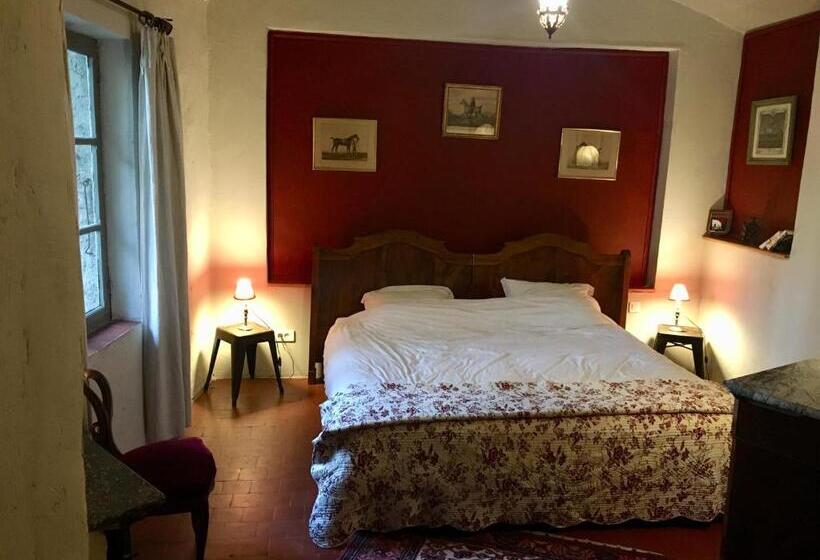 Suite with Terrace, Maison D Hôtes Campagne Baudeloup