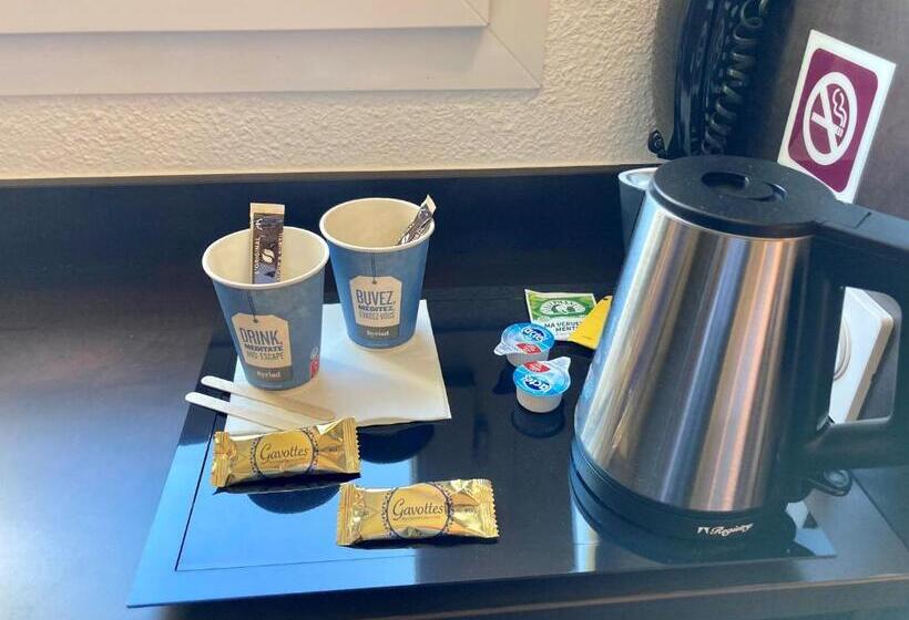 اتاق استاندارد چهار تخته, Kyriad Dol De Bretagne