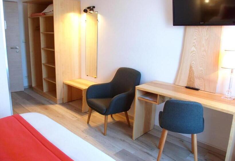 Номер Superior, Logis Hôtel Restaurant Hostellerie De L étoile