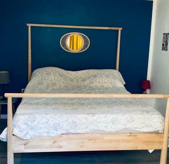 Семейный Номер, Hôtel Boutique Quai D Azur