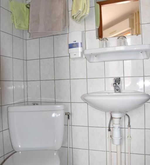 اتاق استاندارد با بالکن, Gai Relais