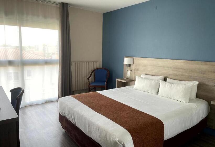 اتاق استاندارد یک نفره, Grand