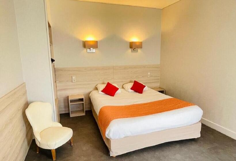 Номер Стандарт, Hostellerie De Bretonnière   Groupe Logis Hotels