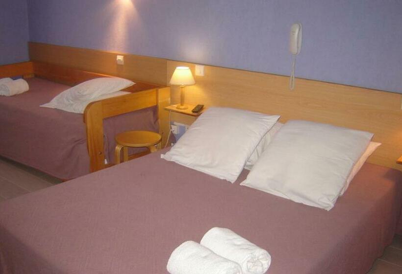 اتاق استاندارد سه نفره, Le Gambetta