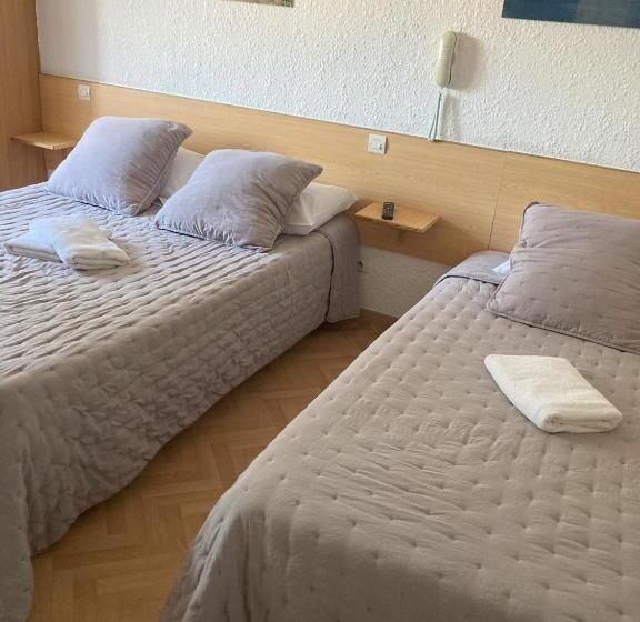 اتاق استاندارد سه نفره, Le Gambetta