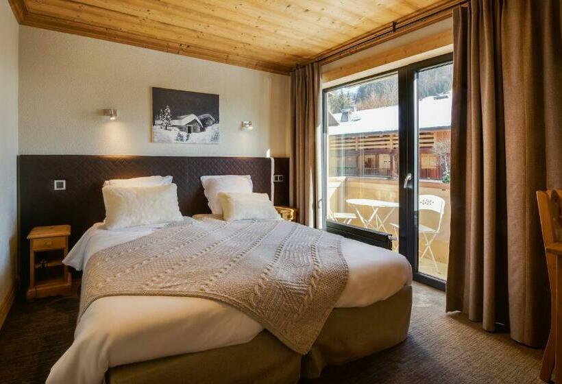 Номер Стандарт, Hôtel Chalet Les Ecureuils Restaurant, Sauna & Spa Garage