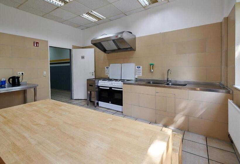 带共用浴室的标准房间, K 357   Staffboarding   Personal  Und Monteurzimmervermietung Und Vermittlung In Hamburg Und Umgebun