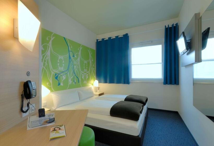 Номер Стандарт, B&b Hotel Paderborn