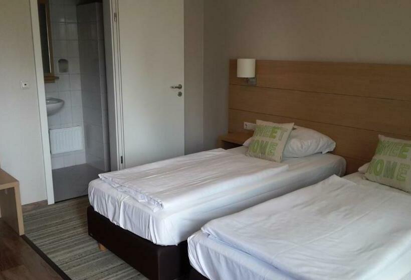 غرفة كومفورت, Der Heidkrug