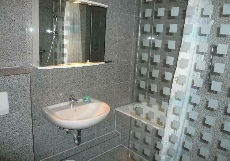 Quarto Estandar, Restaurant Nord Stuv