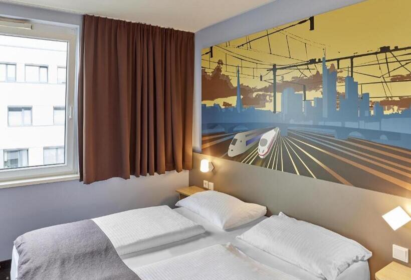 Номер Стандарт, B&b Hotel Saarbrücken Hbf
