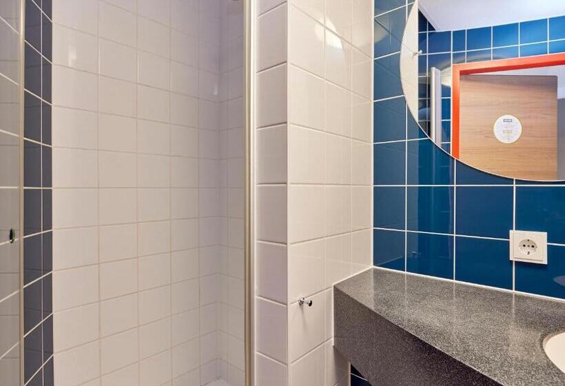 Номер Стандарт Трехместный, B&b Hotel Saarbrücken Hbf