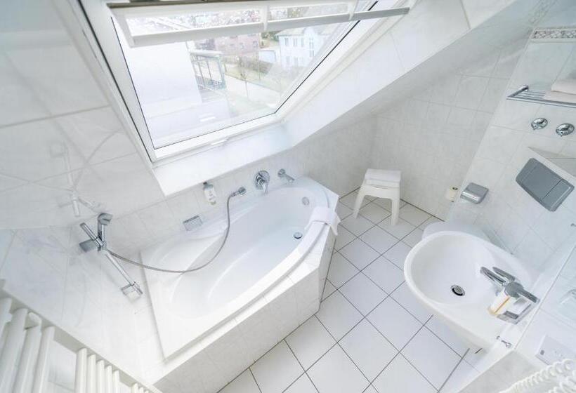 Апартаменты 1 Спальня, Centralhotel Binz