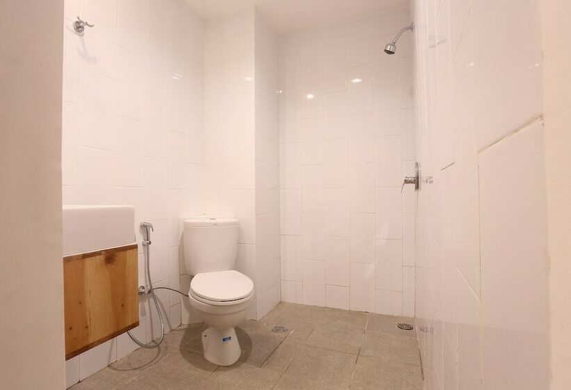 Quarto Estandar, Fovere Hotel Palangka Raya
