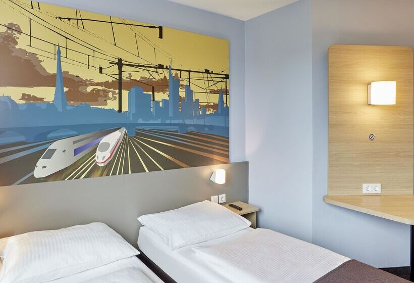 Номер Стандарт, B&b Hotel Saarbrücken Hbf