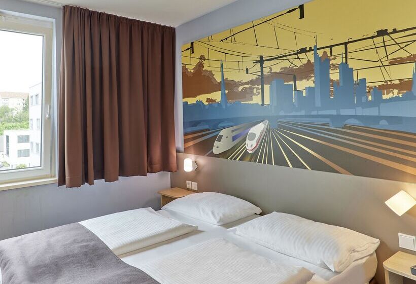 Номер Стандарт, B&b Hotel Saarbrücken Hbf