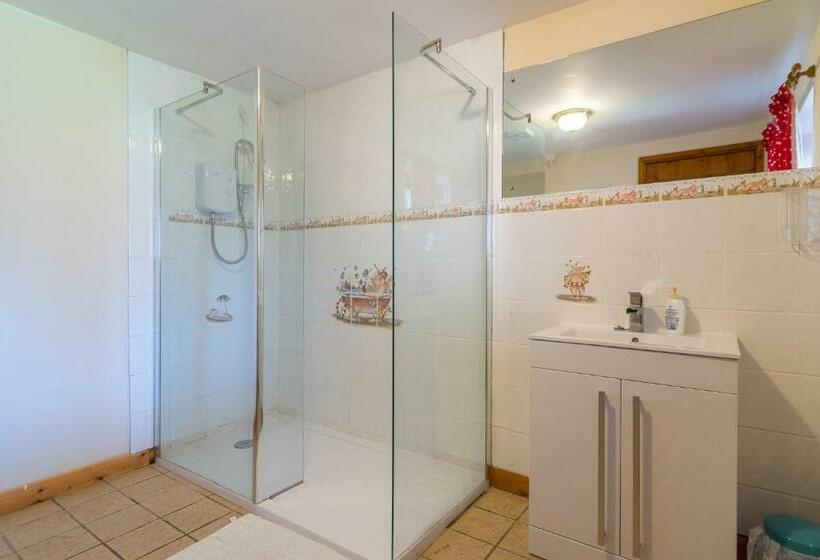 ガーデンビュースーペリアールーム, Little Abbey Farm