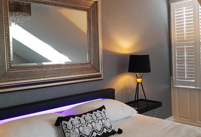 Люкс Повышенной Комфортности, Park Dene Room Only