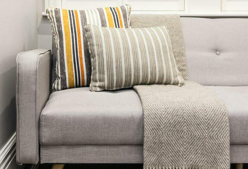 חדר משפחתי דלוקס, Brocco On The Park Boutique