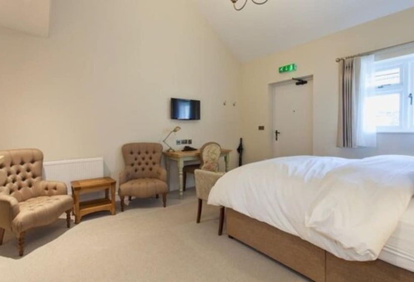 Номер Deluxe, The Inn West End