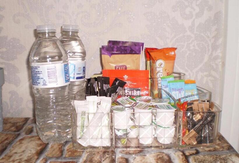 Трехместный Номер Комфорт, Sportsmans Lodge Bed And Breakfast