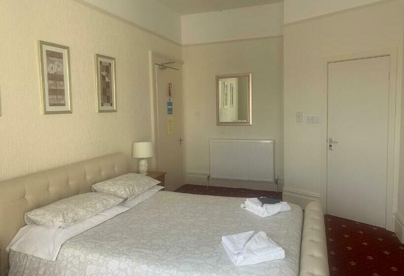 غرفة قياسية, Savoy