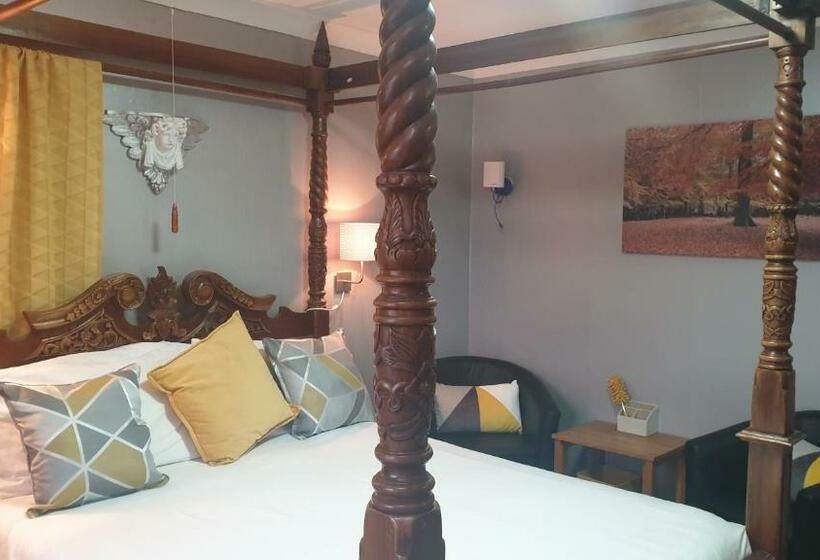 Номер Стандарт, Castle Lodge   Brecon Beacons Accommodation