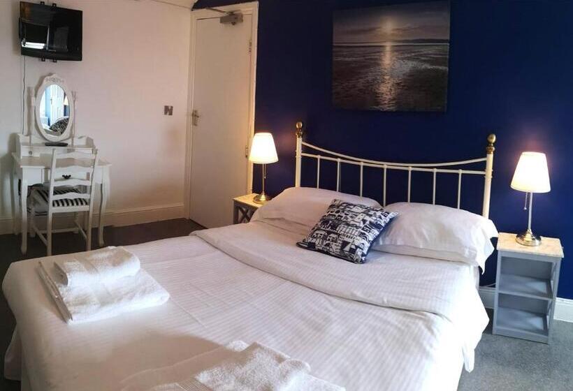 Family Suite, The Sunfold
