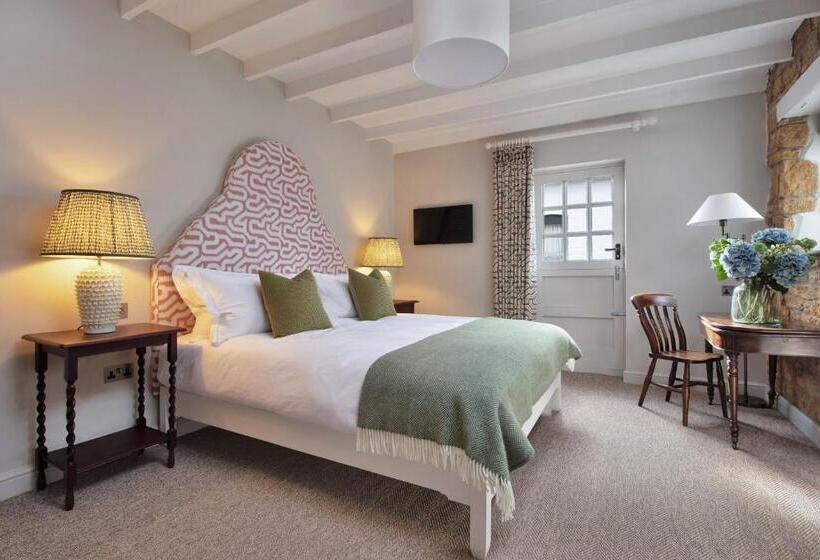 Номер Deluxe, Nevill Arms Inn