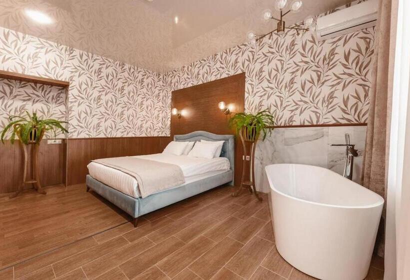 سوئیت 2 خوابه, Park Hotel Tskaltubo   Balneo Resort