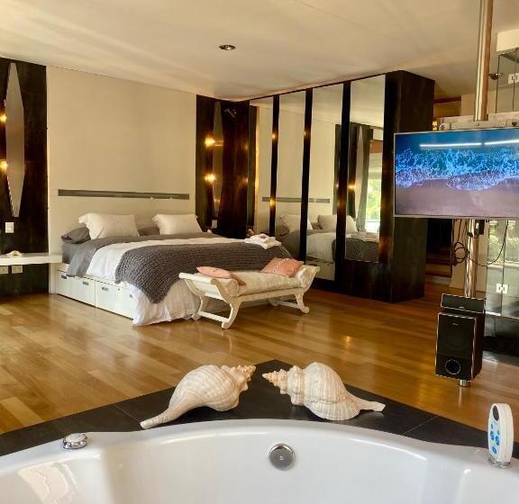 带按摩浴盆的套房, Cool Clima B&b