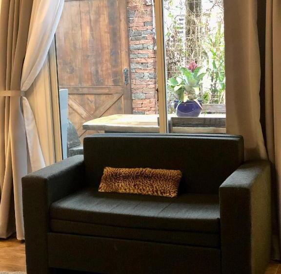 豪华洋房, Cool Clima B&b