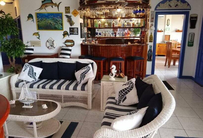 Номер Стандарт Боковой Вид на Море, Drake Inn