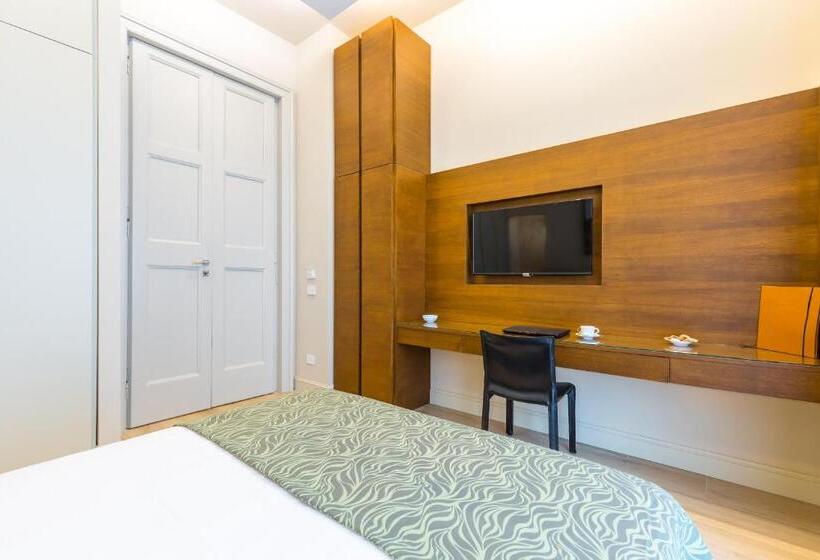 اتاق لوکس با چشم‌انداز دریا, B&b Civico 33