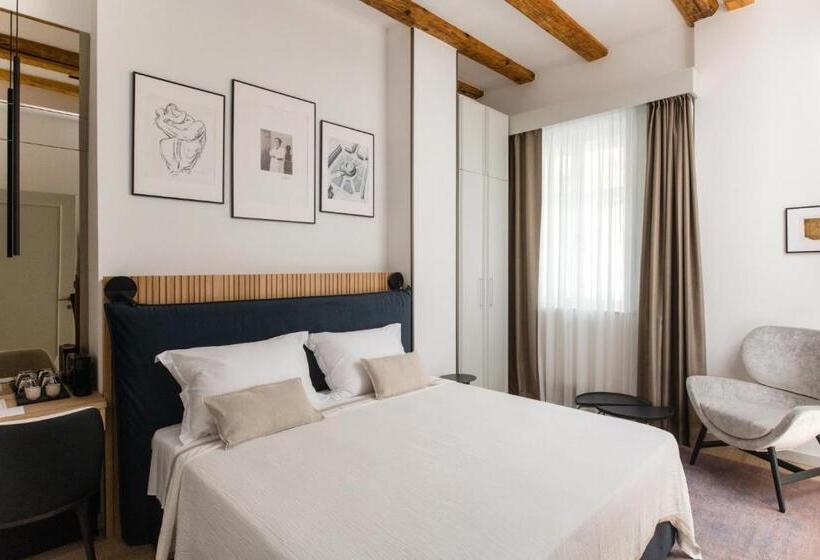 اتاق استاندارد, Boutique Hotel Hoh