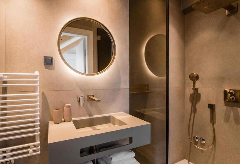 اتاق استاندارد, Boutique Hotel Hoh