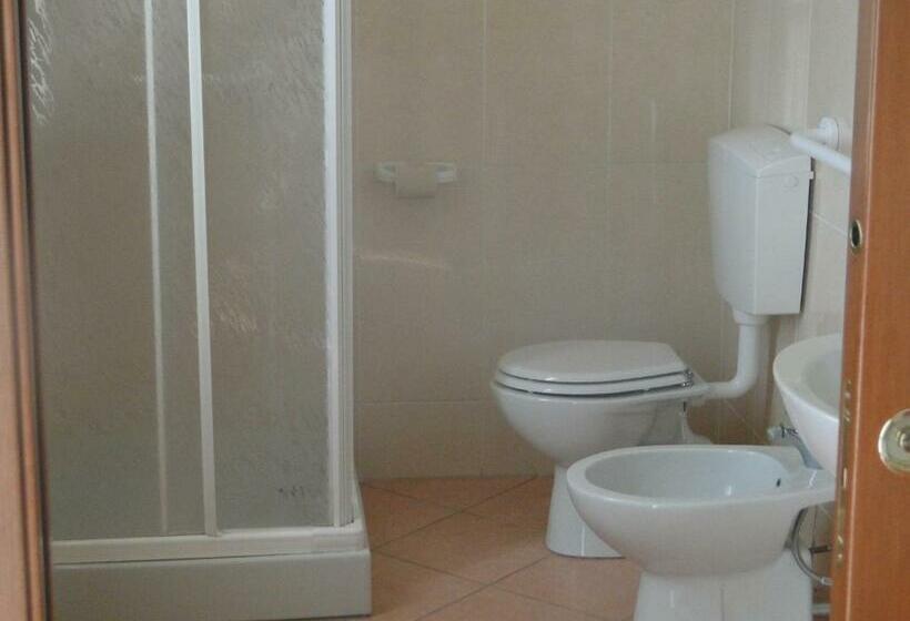 スタンダードルーム, Albergo Quattro Pini