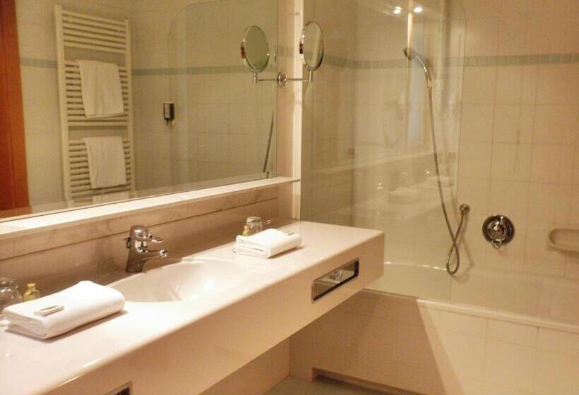 Классический Номер, Feldmilla Design