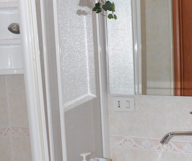 اتاق استاندارد سه نفره, Gerbera Bed & Breakfast